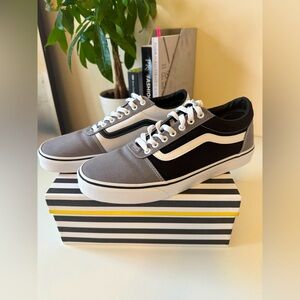 Vans Men's Black and Gray Sneakers